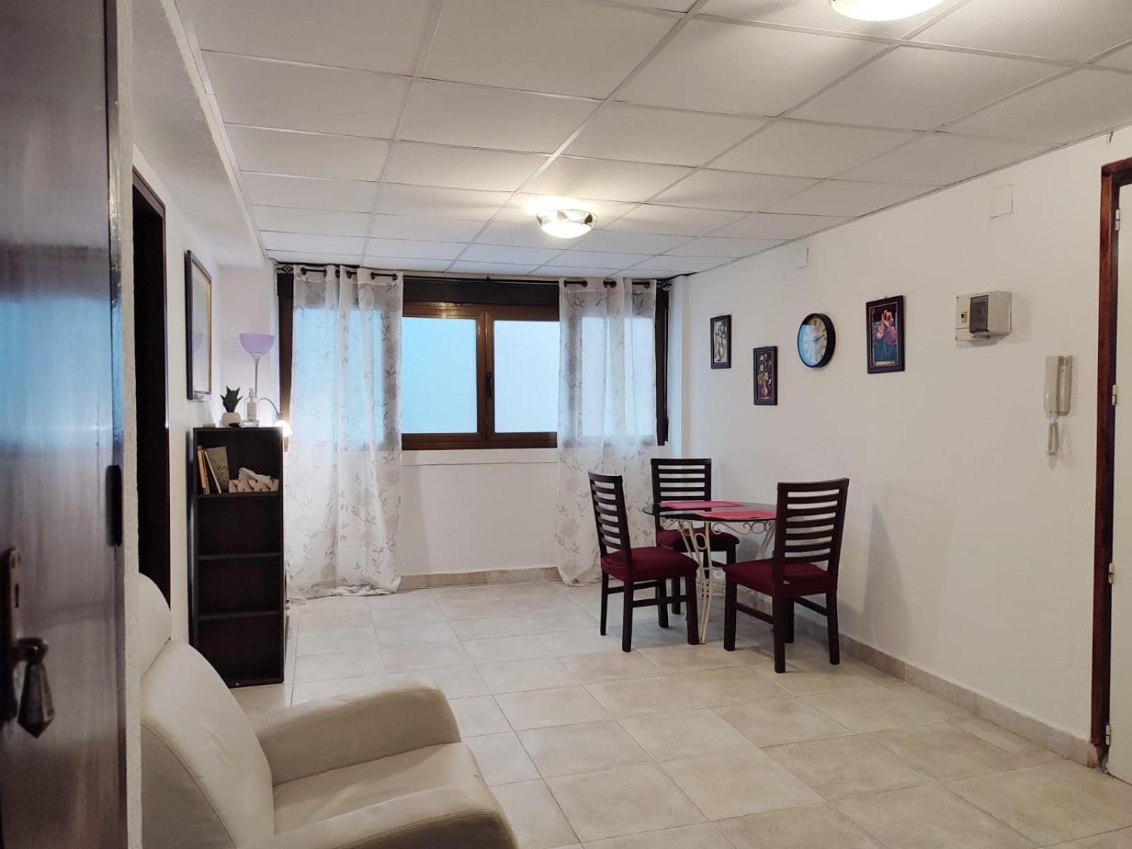 El Postiguet'S Apartments อาลิกันเต ภายนอก รูปภาพ